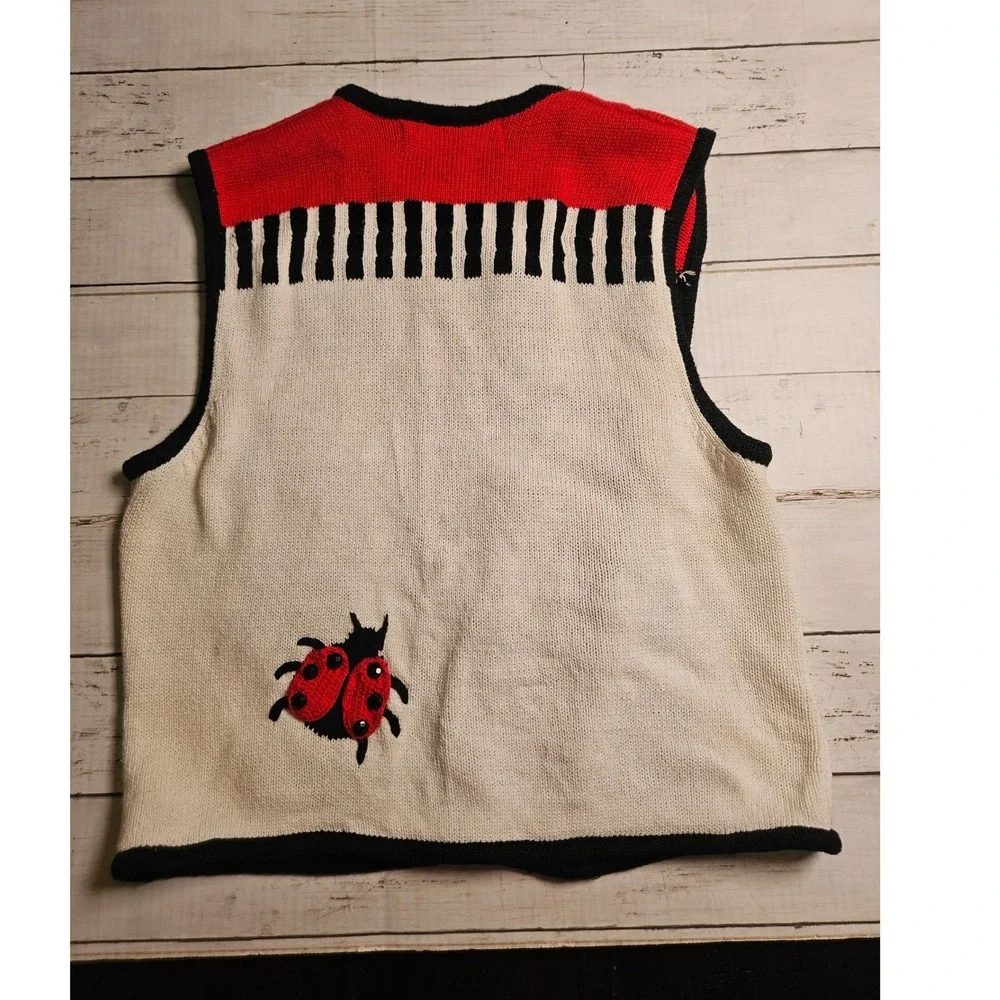 BellePointe Vintage Ladybug Knit Vest Red Cream Black Crochet Buttons Small - Picture 7 of 11